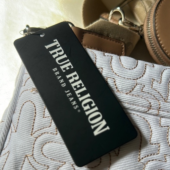True Religion White and Tan Quilted Crossbody Bag with Gold Clasp - Picture 8 of 16